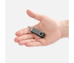 Флешка Twist, черная, 16 Гб