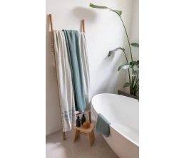 Банное полотенце Ukiyo Sakura из хлопка AWARE™, 500 г/м2, 50x100 см