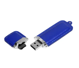 USB 2.0- флешка на 32 Гб классической прямоугольной формы