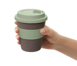 Стакан с силиконовой крышкой 