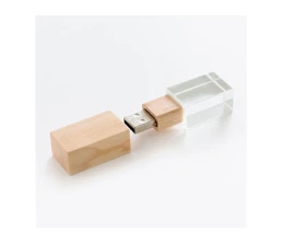 USB 2.0- флешка на 32 Гб кристалл дерево