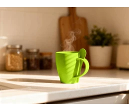 Пшеничная кружка Nina с ложкой, 300ml зеленое яблоко 375C