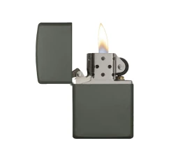 Зажигалка ZIPPO Classic с покрытием Green Matte, латунь/сталь, зелёная, матовая, 38x13x57 мм