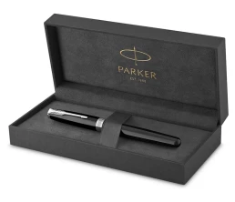 Перьевая ручка Parker Sonnet F539, цвет: LaqBlack СT, перо: F, цвет чернил: black, в подарочной упаковке