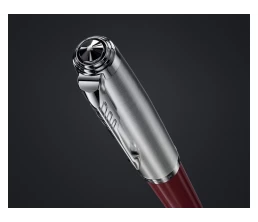 Шариковая ручка Parker 51 CORE BURGUNDY CT, стержень: M, цвет чернил: black, в подарочной упаковке.