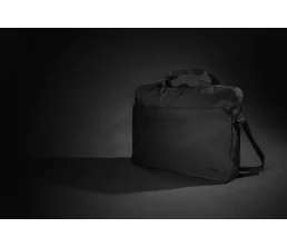 Сумка для ноутбука Swiss Peak Essential из rPET Aware™, 15.6