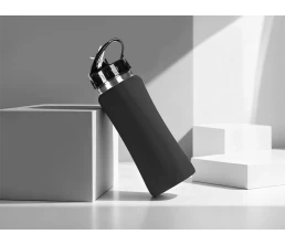 Подарочный набор с бутылкой для воды и повербанком С1, 5000 mAh, черный