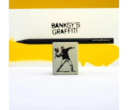 Набор Pininfarina Banksy Метатель цветов: карандаш SMART с бетонной подставкой