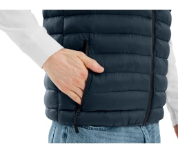 Стеганый жилет 