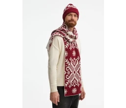 Шапка Wintertude, красная с белым