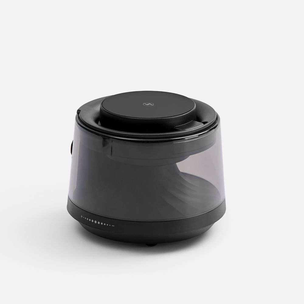 Bluetooth-колонка с подсветкой и беспроводной зарядкой Quantium, черная Bluetooth-колонка с подсветкой и беспроводной зарядкой Quantium, черная
