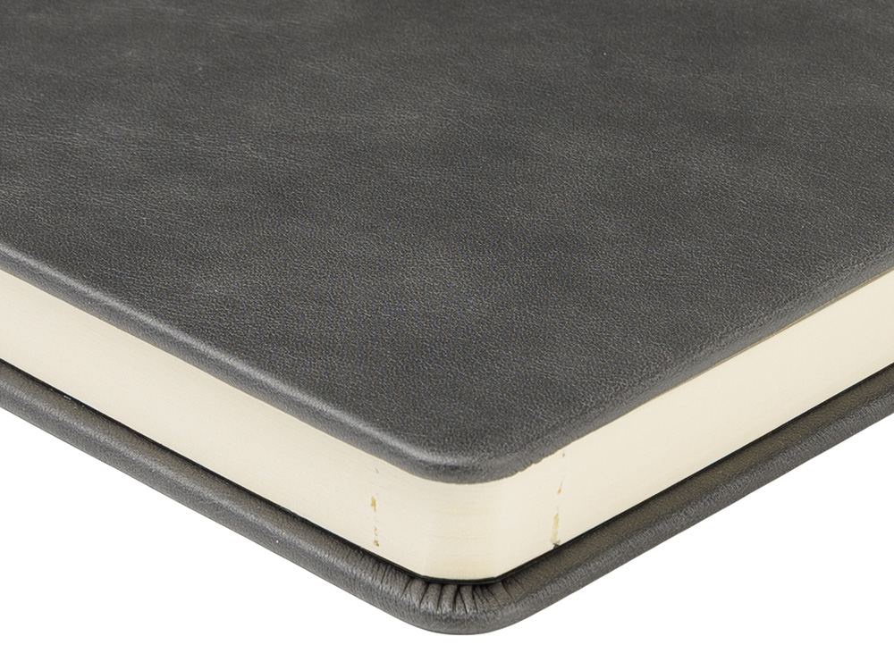 Ежедневник недатированный А5  Ежедневник недатированный А5