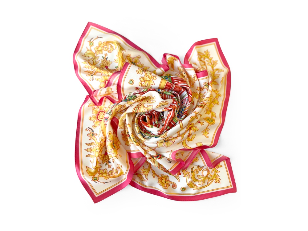 Платок «Собор Василия Блаженного» Платок «Собор Василия Блаженного»