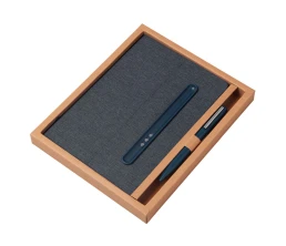 Набор блокнот А5 с магнитным держателем для ручки и подставкой для телефона и металлической шариковой ручкой 