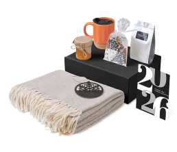 Подарочный набор c пледом, кружкой и вареньем, оранжевый