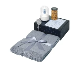 Подарочный набор «Re:Snug» с пледом, увлажнителем и попкорном