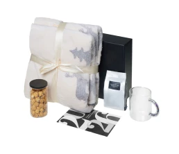 Подарочный набор «Re: Unwind» с пледом, кружкой и чаем