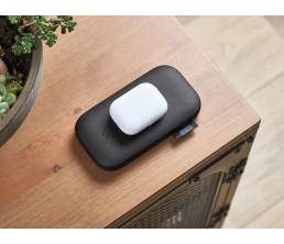 Внешний аккумулятор с беспроводной колонкой Powersound, черный