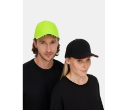 Бейсболка Classic 2.0, черная с красным кантом