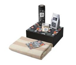 Подарочный набор «Re:y. Warm» с пледом, термосом и чаем