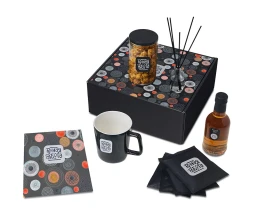 Подарочный набор «Re:y. Treat» с кружкой, сиропом и попкорном