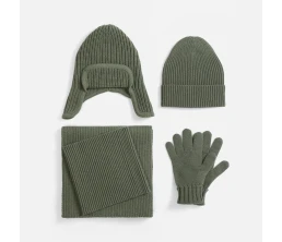 Шапка Catch Match без помпона, зеленая (полынь)