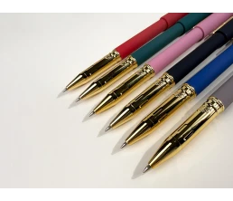 Ручка пластиковая шариковая 