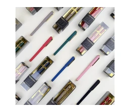 Ручка пластиковая шариковая 