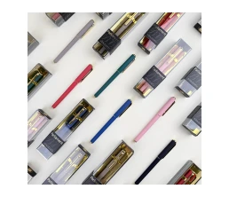 Ручка пластиковая шариковая 