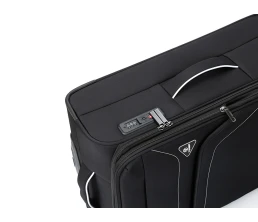 Чемодан TORBER НЕРО, чёрный, переработанный ПЭТ, 44 х 25 х 67 см, 63 л