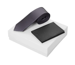 Подарочный набор Long River: обложка для паспорта, галстук, белая коробка