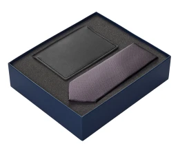 Подарочный набор Long River: обложка для паспорта, галстук (без лого Long River), синяя коробка