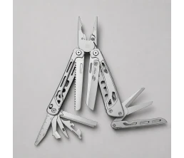 Мультитул Stinger, 106 х 43 мм, 19 функций, нержавеющая сталь, серебристый, в комплекте нейлоновый чехол, в картонной коробке