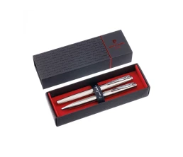 Набор Pierre Cardin коллекция «ПАРА (PEN&PEN)» : ручка шариковая + роллер. Корпус - латунь и хромоникилевое покрытие.Отделка и детали дизайна - сталь, хром. Цвет - серебристый. Упаковка Е.