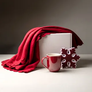 Набор подарочный СHRISTMASWARM: плед, кружка, снежинка в коробке — фото 2