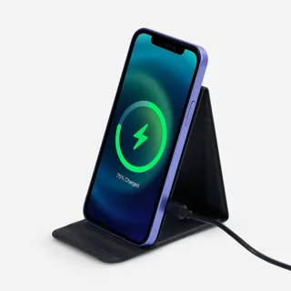 Подставка для смартфона с беспроводной зарядкой Kickstand — фото 1