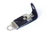 USB-флешка на — фото 1