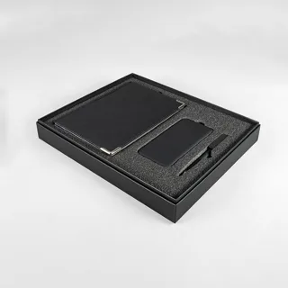 Набор подарочный KENNEDY: ежедневник, ручка и power bank в коробке с ложементом — фото 3
