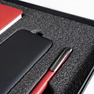 Набор подарочный BLISS: ежедневник, ручка и power bank в коробке с ложементом — фото 2