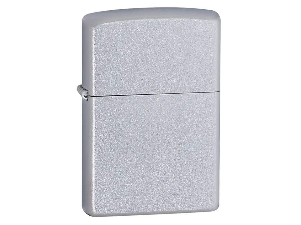 Зажигалка ZIPPO Classic с покрытием Satin ChromeTM